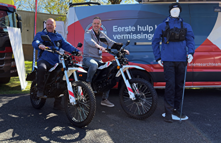 ZERO Motorcycles ondersteunt Veteranen Search Team en schenkt twee ZERO XE-modellen