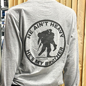 T-shirt lange mouw grijs He Aint